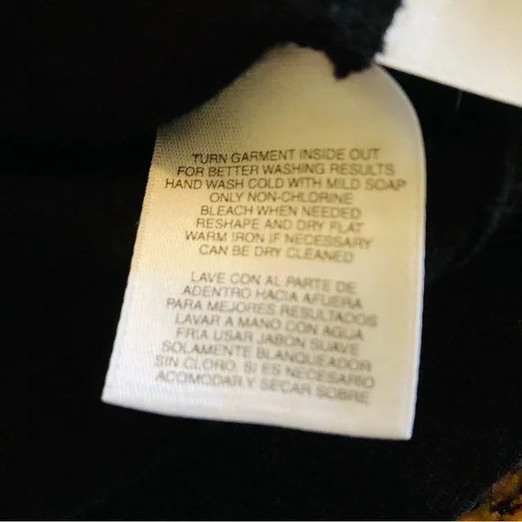 Jones New York Signature Woman Black Beaded V-Neck T-Shirt, 1X - Picture 8 of 10